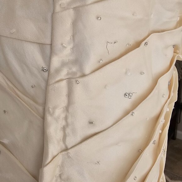 YSA Makino Off White Silk Wedding Dress 12 - Picture 3 of 8